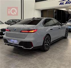 بي ام دبليو الفئة 7